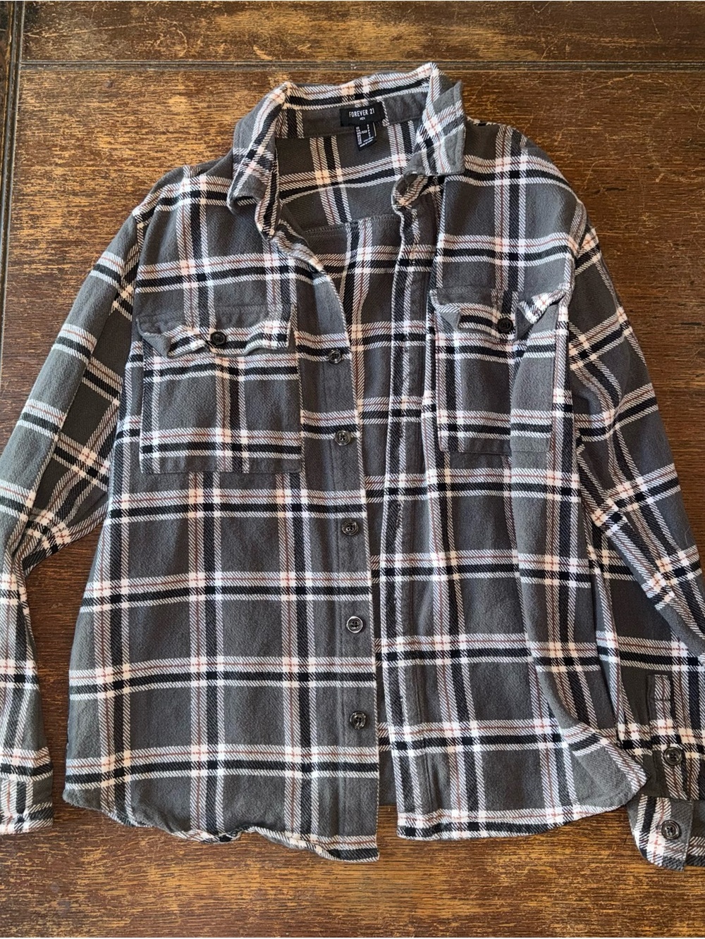 EUC Forever 21 men’s thick flannel button down shirt shacket 100% cotton small